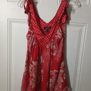 Bebe red floral print sleeveless top